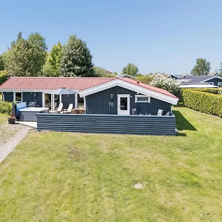 Juegen - 600m To The Fjord By Interhome Vakantiehuis Holbæk